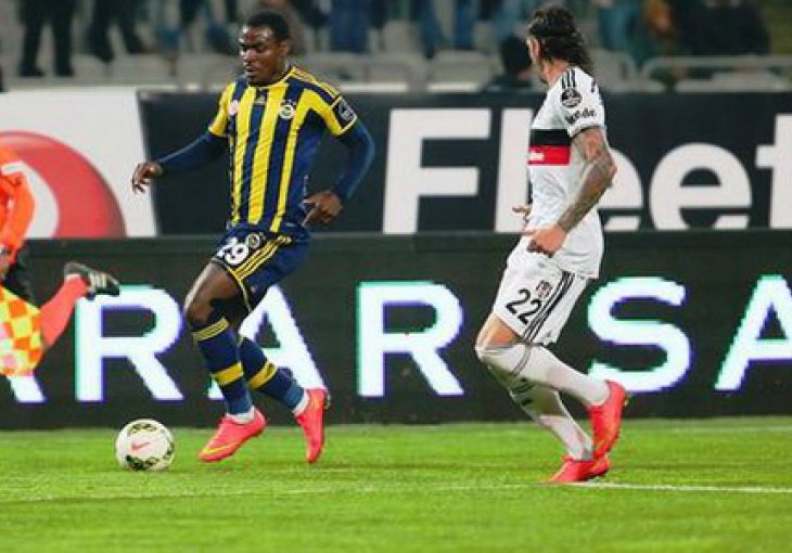 Fener slavio u istanbulskom derbiju i izbio na čelo šampionata