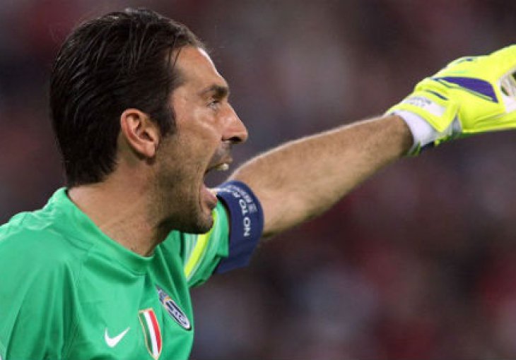 Buffon: Ponosan sam na igrače