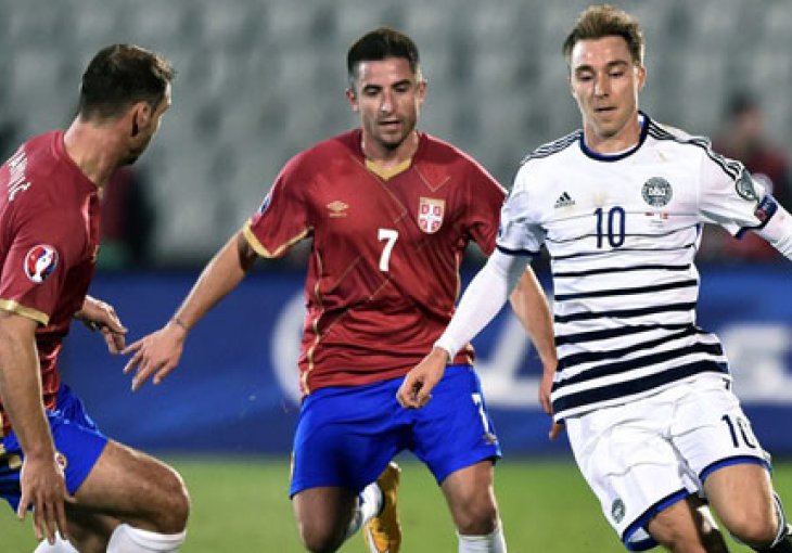Bendtner i društvo za dvije minute 