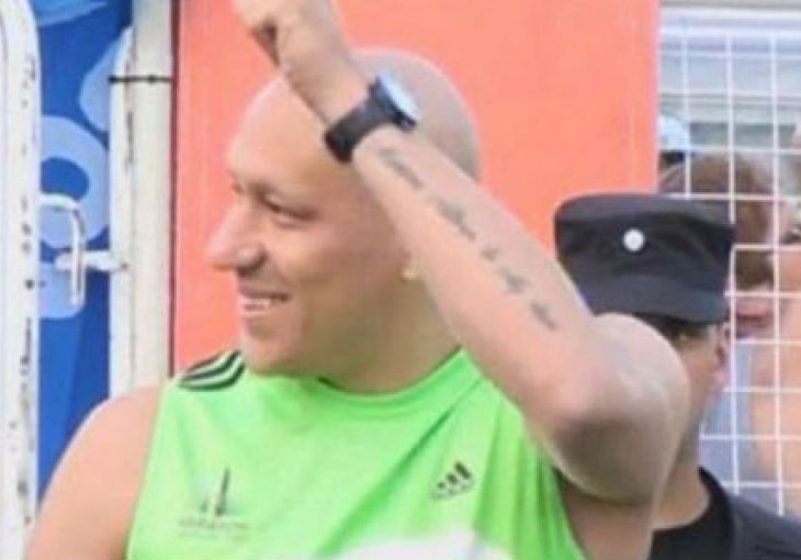 Jonas pobijedio rak: Pušta kosu i vraća se fudbalu!