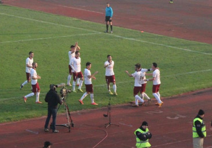 Sarajevski klubovi upisali pobjede, remi Viteza i Travnika