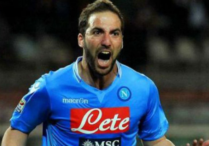 Napoli prokockao dva gola prednosti