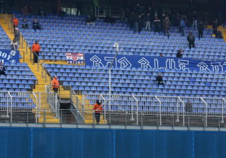 Smrt jednog stadiona