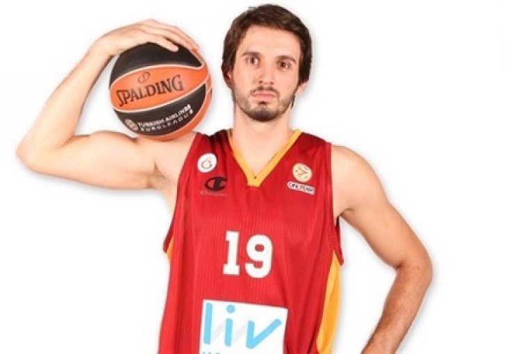 Aldemir prelazi u NBA