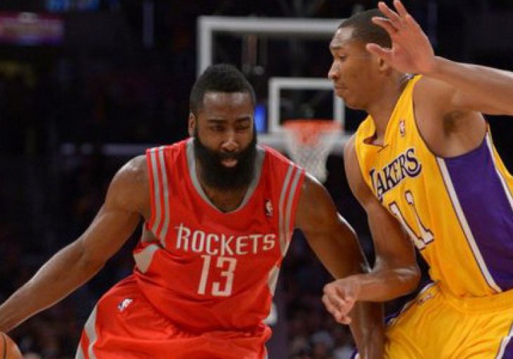 James Harden - Razbijač u napadu, rupa u odbrani!