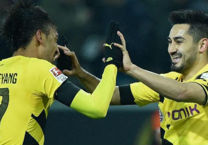 Dortmund pobjegao iz zone ispadanja