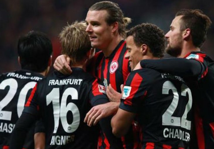 Poslije osam utakmica pobjeda: Frankfurt slavio protiv Hannovera