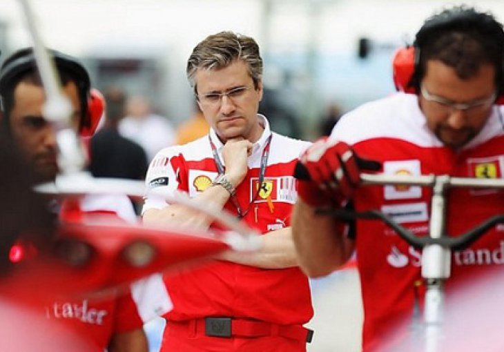 Tombazis i Fry odlaze iz Ferrarija