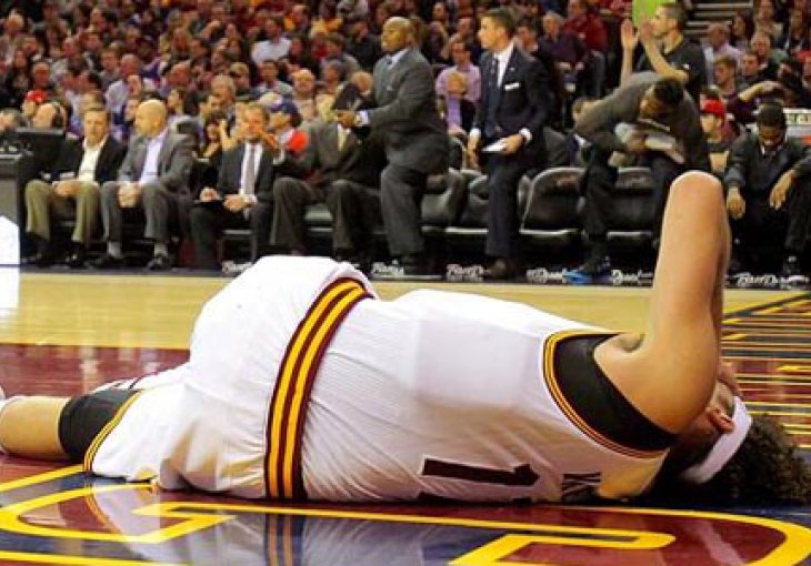 Varejao zbog povrede završio sezonu, Cavaliersi žele da ga trejduju