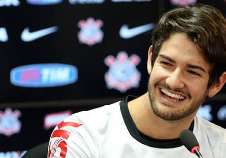 Alexandre Pato na posudbi u Fenerbahçeu