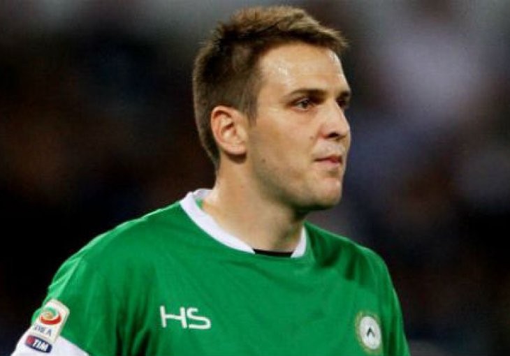 Sjeo bih s ljudima iz FK Sarajevo i popričao o mogućem transferu