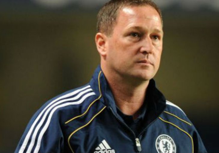 Pomoćnik Josea Mourinha preuzeo riječ na konferenciji