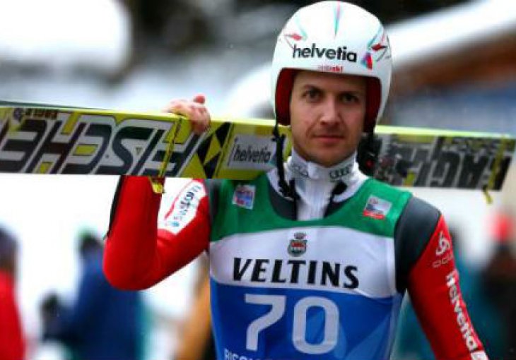 Simon Ammann napustio bolnicu
