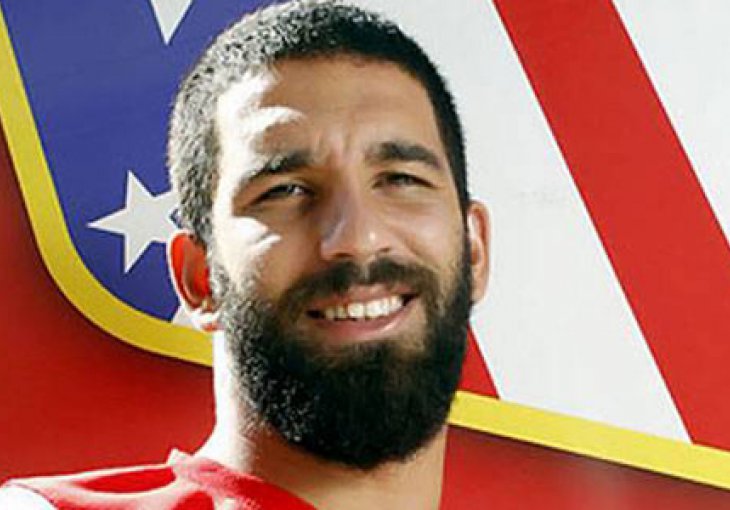 Oglasio se Arda Turan: Da li je na pomolu najveći skandal u istoriji fudbala?