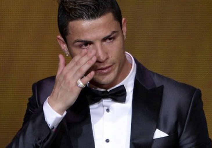 Kakva farsa! Ronaldo je sve odglumio na dodjeli 'Zlatne lopte'?!