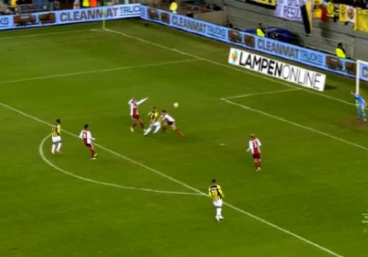 Ovako je Đurđević pogodio u stilu Bergkampa