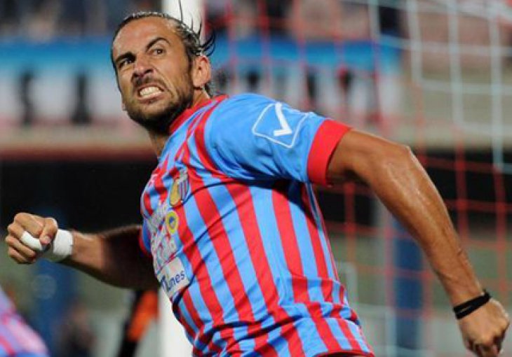 Spolli pojačava konkurenciju u Rominoj odbrani