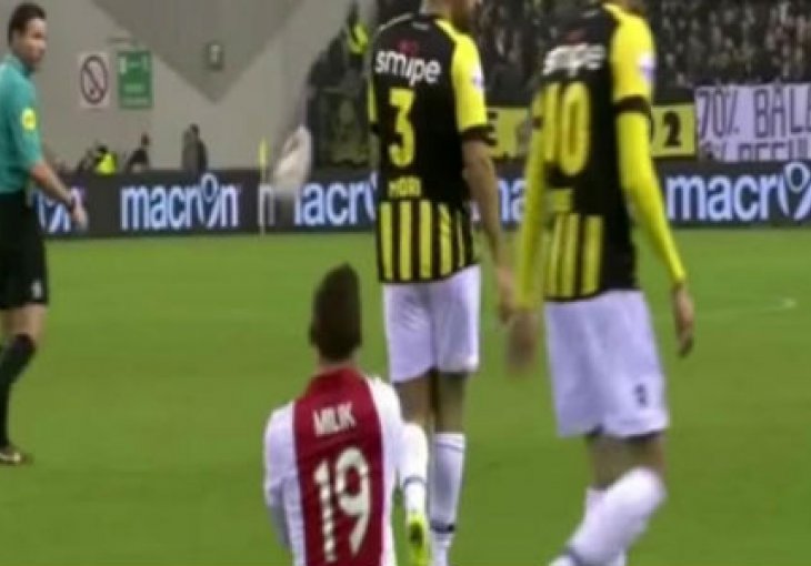 Novi slučaj gađanja kopačkom: Fudbaler Ajaxa gađao Dan Morija
