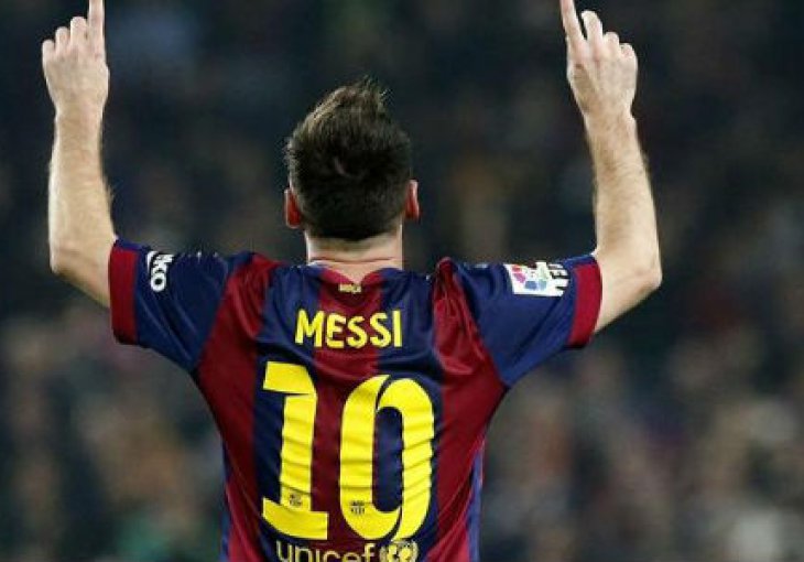Brojke ne lažu: Messi već oborio rekord u pogocima 'slabijom' nogom