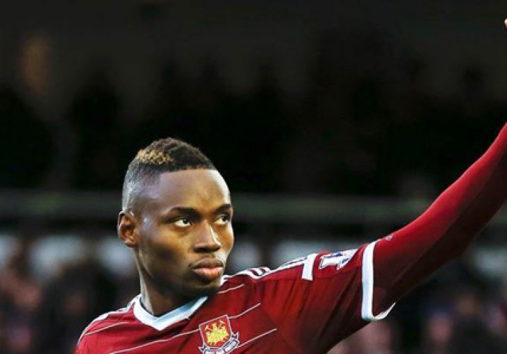 FIFA novčano kaznila West Ham zbog Diafra Sakhoa