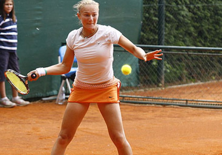 Fed Cup: Jasmina Tinjić slavila protiv Ole Abou Zekry, BiH - Egipat 1:1
