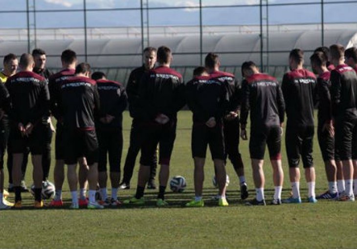Bordo tim spremno dočekuje duel s liderom rumunskog prvenstva