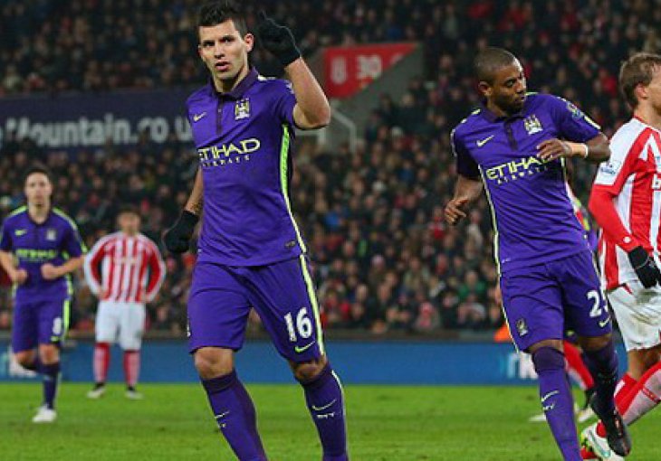 Aguero i društvo 