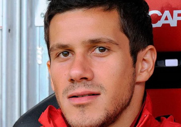 Mujdža : Najbolje bi bilo da me Freiburg pusti da idem