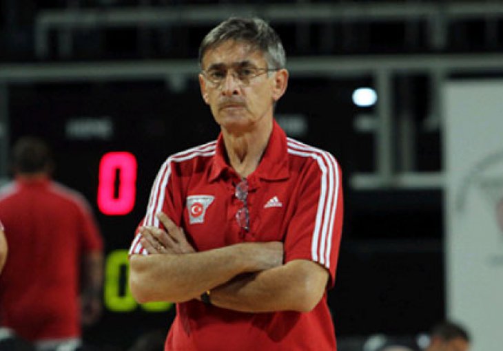 Legendarni trener Bosne preuzeo Crnu Goru