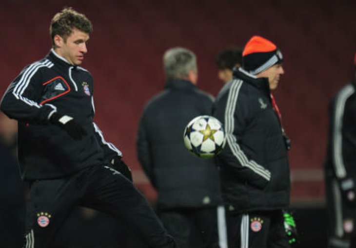 Ovako izgleda kad Muller imitira Cristiana Ronalda