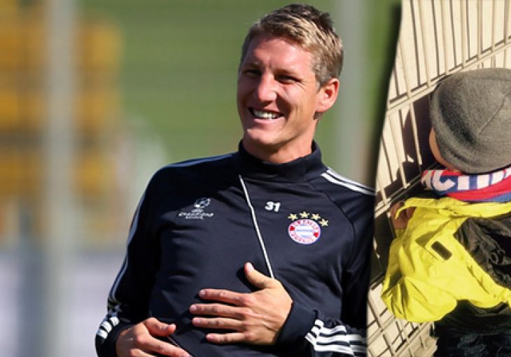 Schweini obećao petogodišnjaku poklon ako opere kosu