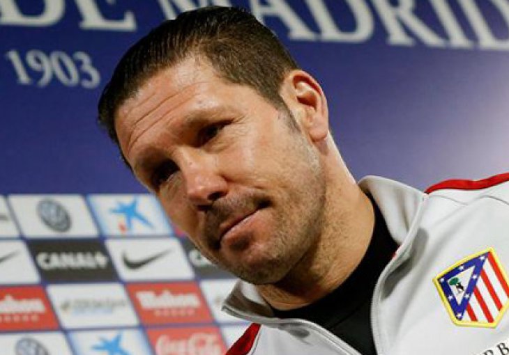 Varnice u Leverkusenu: Simeone i Schmidt se zamalo potukli!