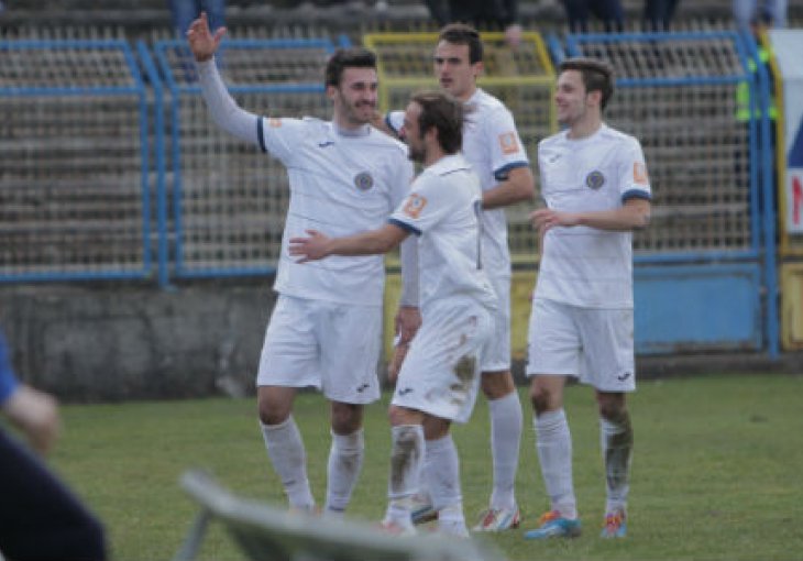 Derbi na Grbavici, Sarajevo gostuje u Lukavici