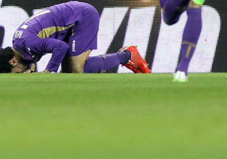 Muhamed Salah u sred utakmice otišao u svlačionicu da klanja namaz!