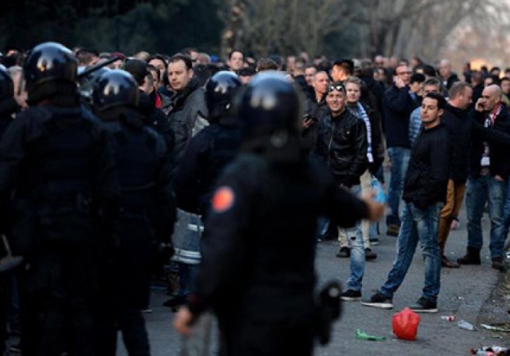 Navijači Feyenoorda u Rimu napravili štetu od 5,2 miliona eura