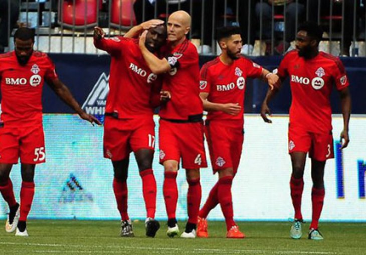 Rasprodati stadioni na startu MLS-a, Giovinco zaludio Kanađane