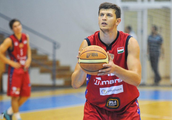 Hujdurović: Priželjkujem Ivanovićev poziv u reprezentaciju