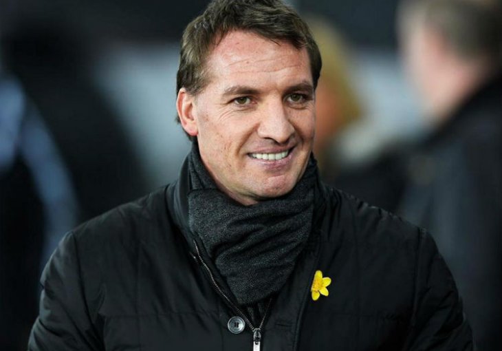 Rodgers tvrdi da napadač Redsa ostaje na Anfieldu
