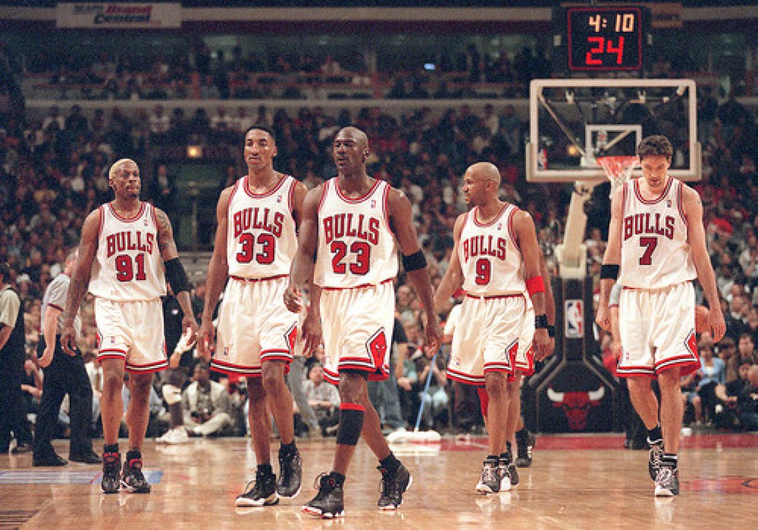 chicago-bulls-dinasty-72-10