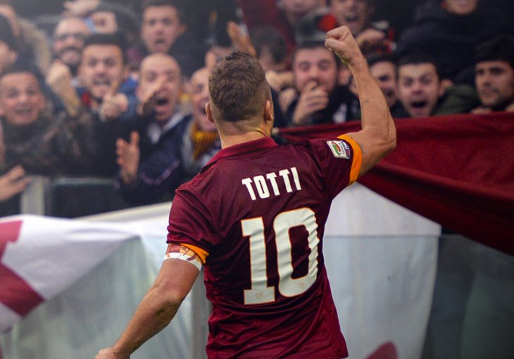 Roma bez kapitena dočekuje Napoli