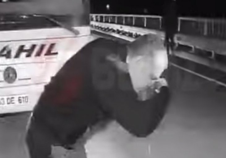 Stravičan video koji obišao planetu: Pogledajte šta se dešavalo u autobusu Fenerbahcea