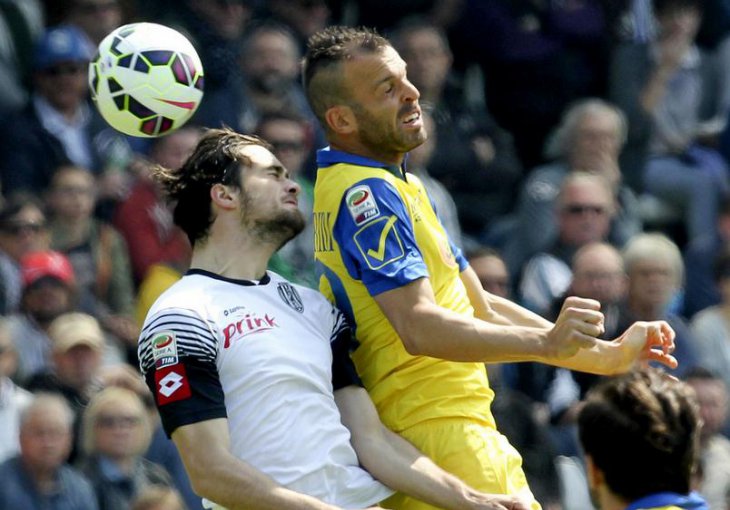 Okršaj Zukanovića i Đurića, Chievo slavilo u Ceseni