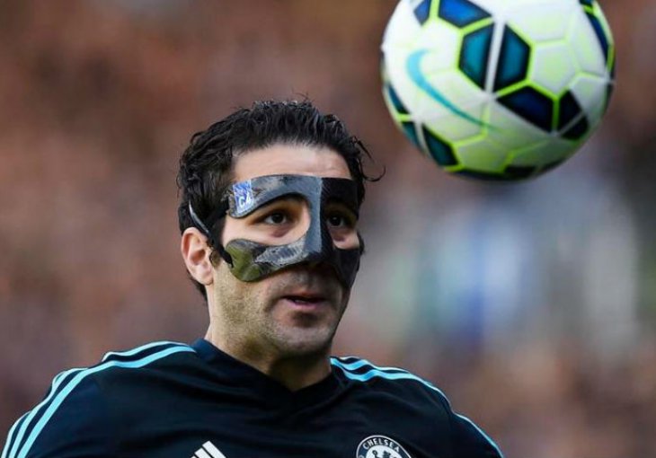 Fabregas srušio QPR, titula na korak od Stamford Bridgea