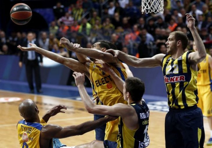 CSKA i Fener na korak do Final Foura
