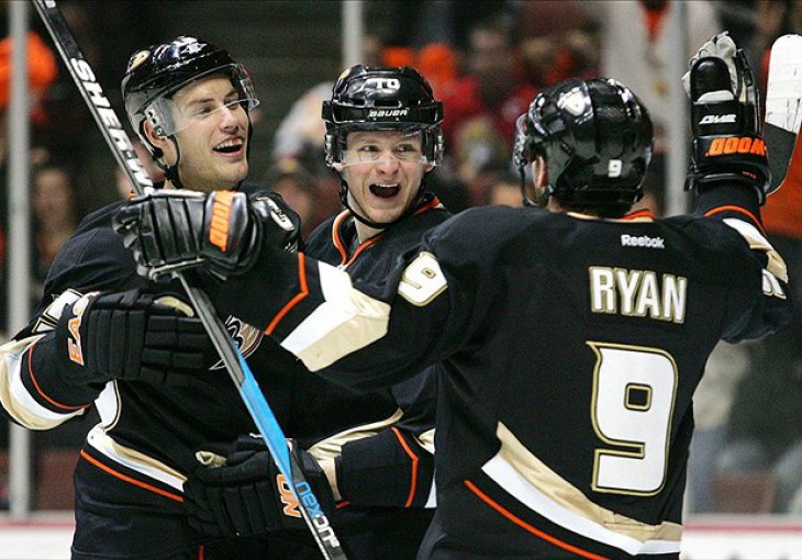 Ducksi poveli 2-0, Tampa Bay pregazio Red Wingse