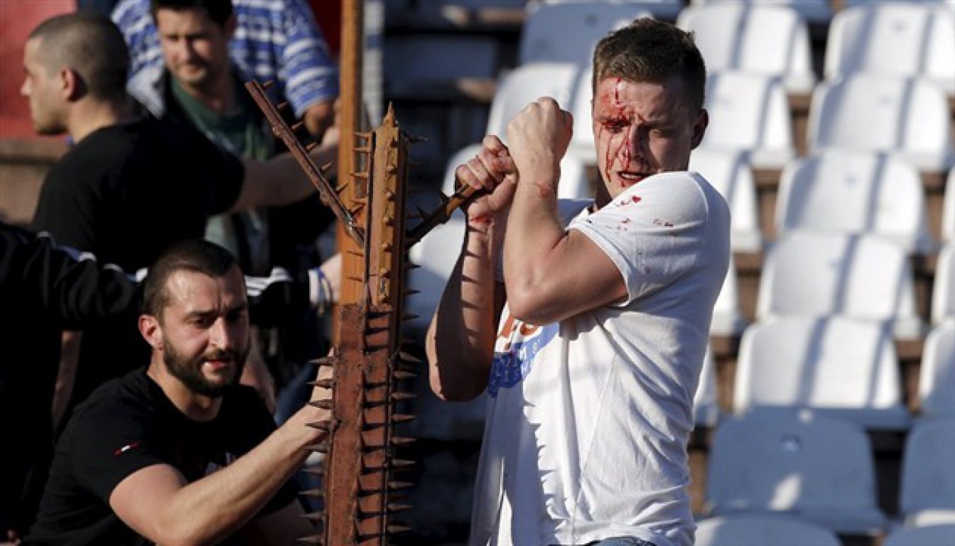 ruski-huligan-na-utakmici-zvezda-partizan