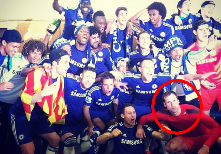Fotografije iz svlačionice Chelsea postala hit: Šta nije u redu na njoj?