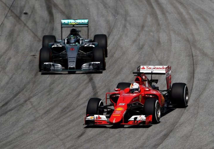Lauda: Snaga Ferrarijevog motora je jednaka Mercedesovoj