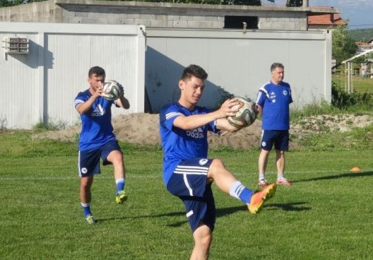 Kuzmanović: Svi očekuju od nas da prođemo