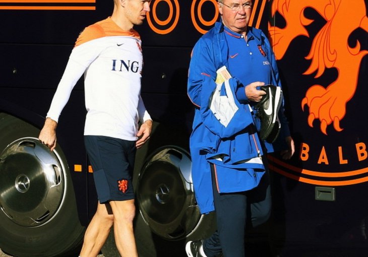 Hiddink potvrdio da je Robben izgubljen za meč sa Latvijom